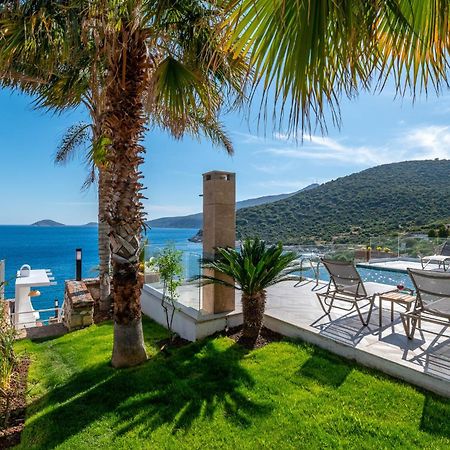 Beachfront White Villa With Private Swimming Pool Kalkan Exteriör bild
