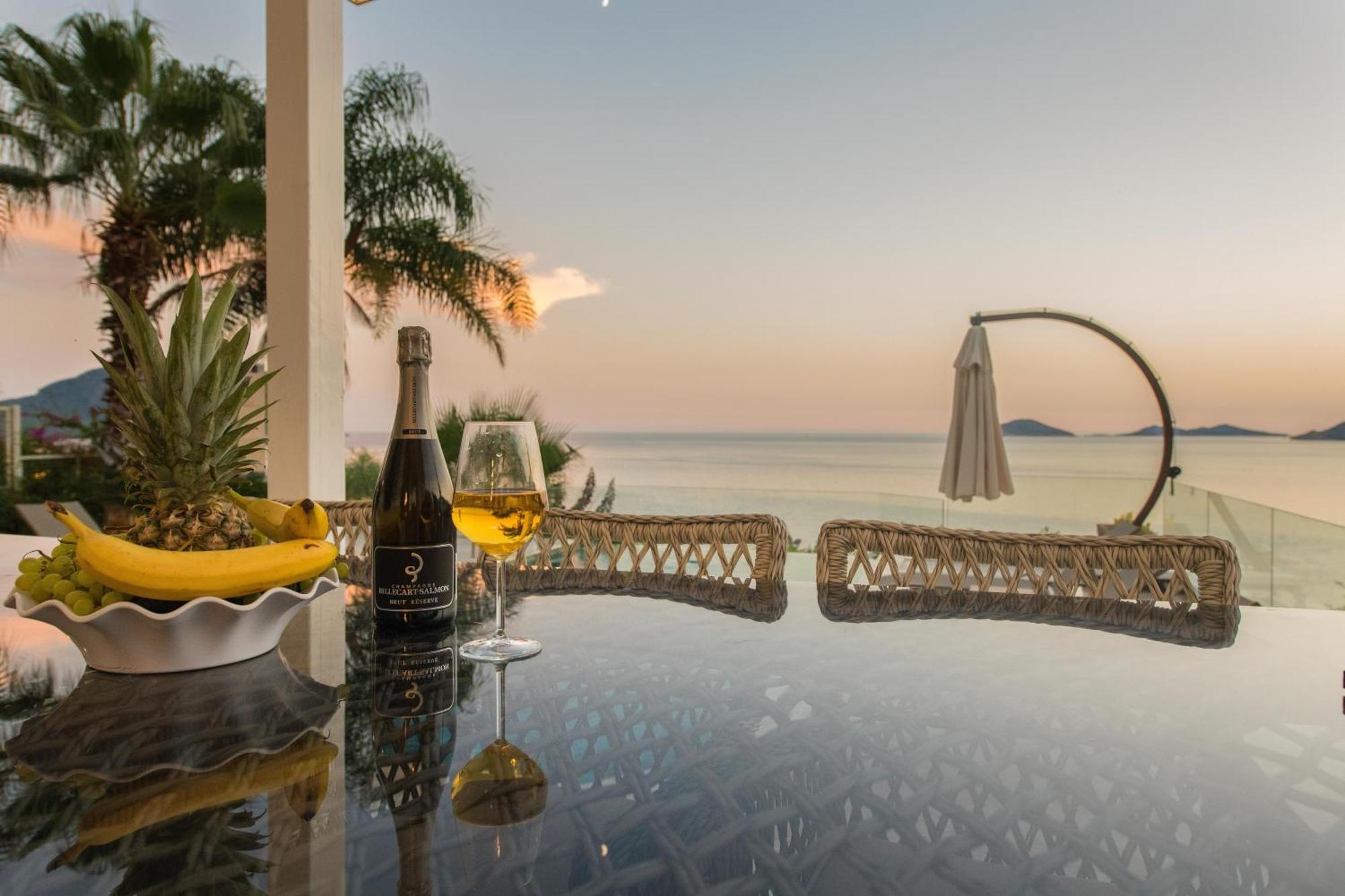 Beachfront White Villa With Private Swimming Pool Kalkan Exteriör bild